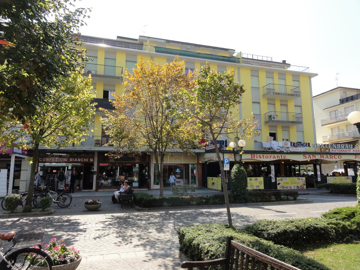 San Marco - Appartamenti Bibione Eksteriør bilde