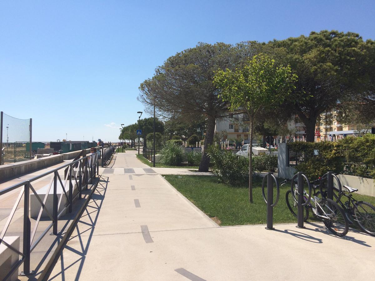 San Marco - Appartamenti Bibione Eksteriør bilde